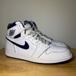 *Rare* Air Jordan 1 Retro High OG ‘Metallic Navy’
